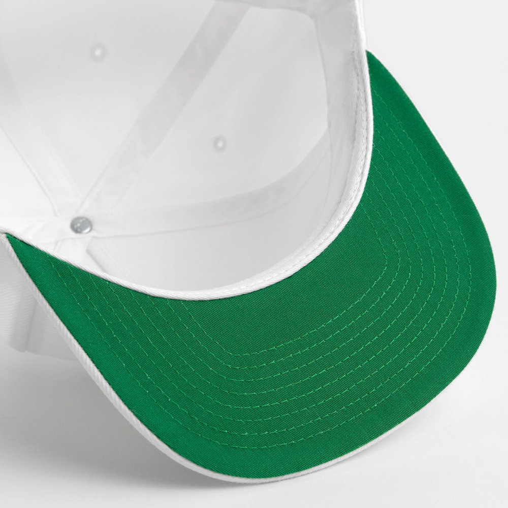 A - TEAM WORLDWIDE Snapback Baseball Cap - white